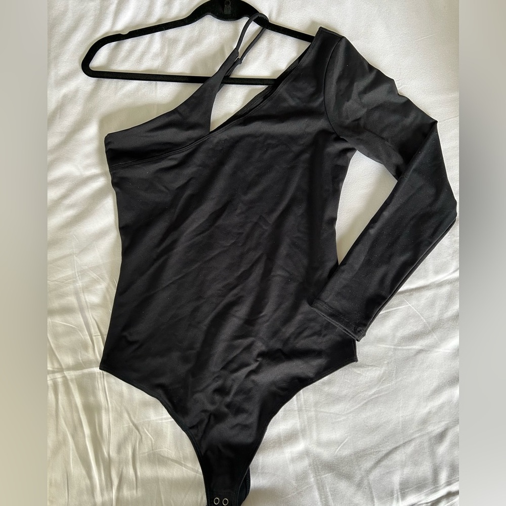 Abercrombie bodysuit size M